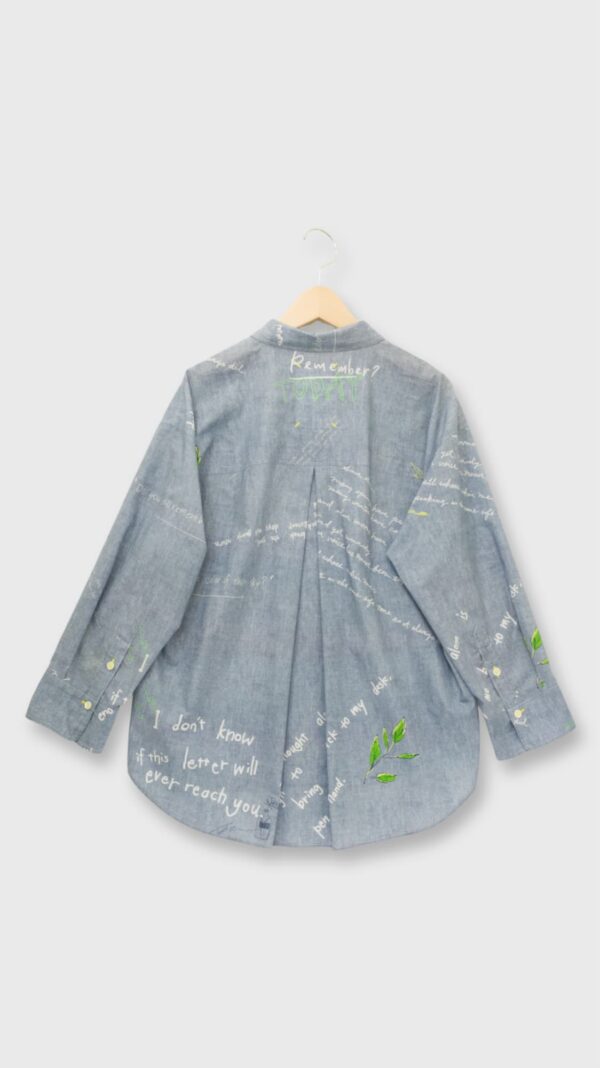 レタリング柄シャツBL