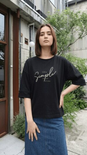 手書き風ロゴ5分袖Tシャツ